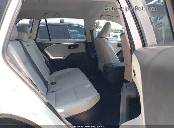 2T36DRBV6TC008911 2026 TOYOTA RAV4 White VIN կոդի պիտակի տեսք