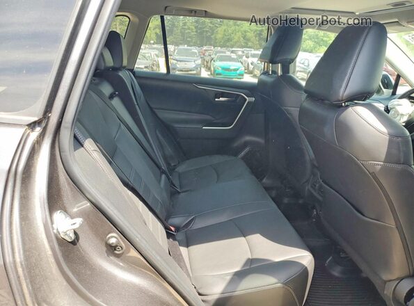2T3A1RFV0NC295095 2022 TOYOTA RAV4 Серый Вид задней части салона