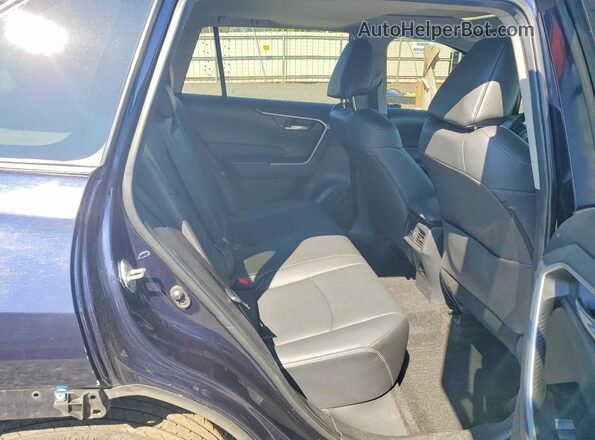 2T3A1RFV1SW529996 2025 TOYOTA RAV4 Blue Вид задньої частини салону