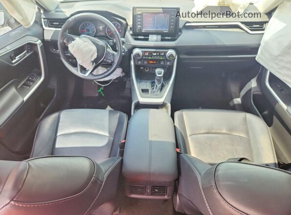2T3A1RFV2LC069668 2020 TOYOTA RAV4 White Widok deski rozdzielczej