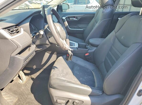 2T3A1RFV2PW347022 2023 TOYOTA RAV4 White Սալոնի դիմացի տեսք