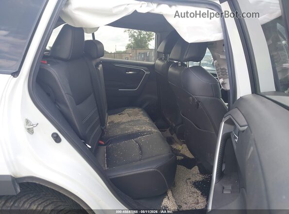 2T3A1RFV3LW110985 2020 TOYOTA RAV4 White VIN կոդի պիտակի տեսք