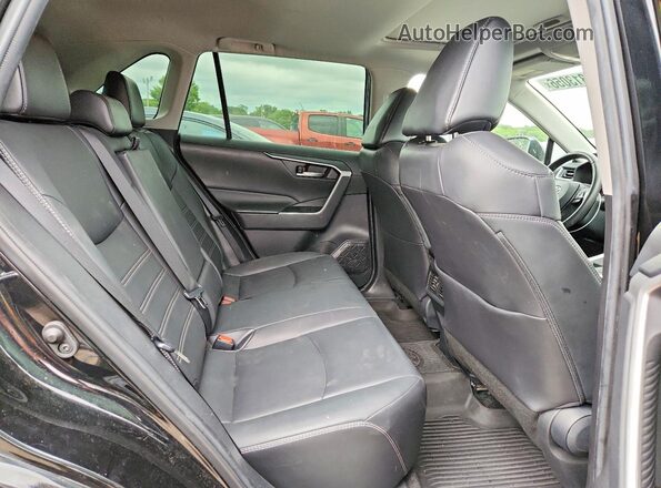 2T3A1RFV3MC185026 2021 TOYOTA RAV4 Black Вид задньої частини салону