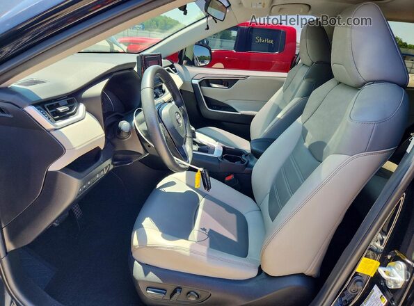 2T3A1RFV3MC208904 2021 TOYOTA RAV4 Black Vista interior delantera
