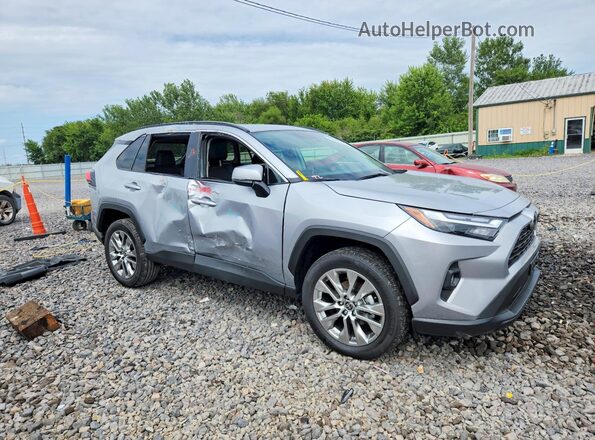 2T3A1RFV3SW542488 2025 TOYOTA RAV4 Silver Front right