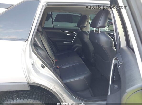 2T3A1RFV4KW070317 2019 TOYOTA RAV4 Silver Вид наклейки з VIN-кодом