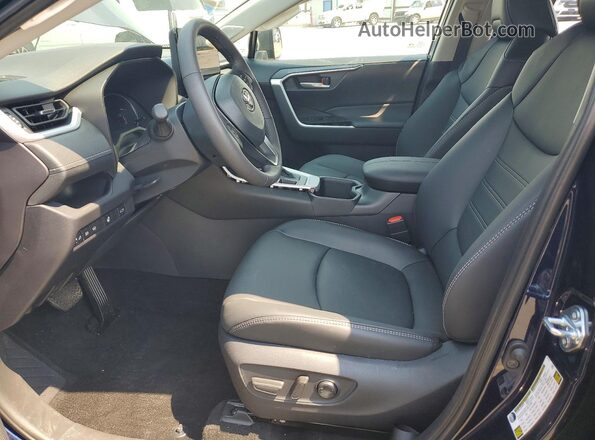 2T3A1RFV4SW604061 2025 TOYOTA RAV4 Синий Вид салона спереди