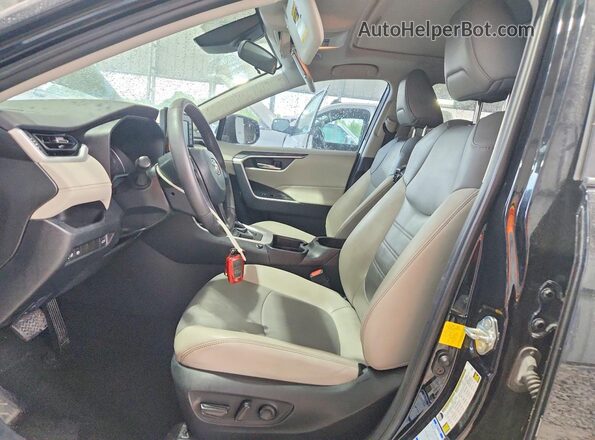 2T3A1RFV5KW078104 2019 TOYOTA RAV4 Black Vista interior delantera