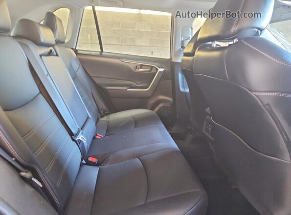 2T3A1RFV5PC344326 2023 TOYOTA RAV4 Gray Vista interior trasera