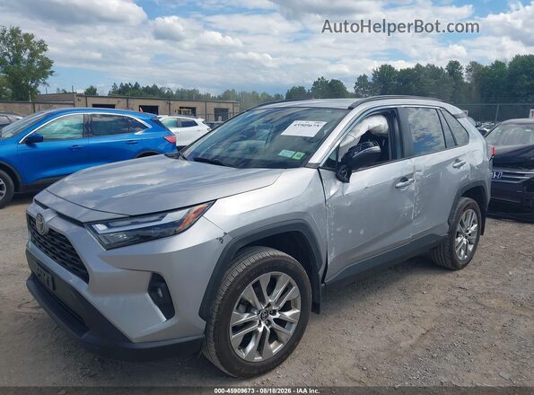2T3A1RFV5RC412062 2024 TOYOTA RAV4 Silver Դիմացի տեսք