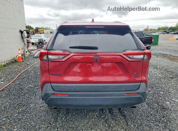 2T3A1RFV5RW458490 2024 TOYOTA RAV4 Красный Вид сзади
