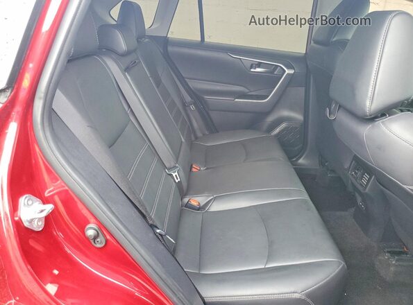 2T3A1RFV5RW458490 2024 TOYOTA RAV4 Красный Вид задней части салона