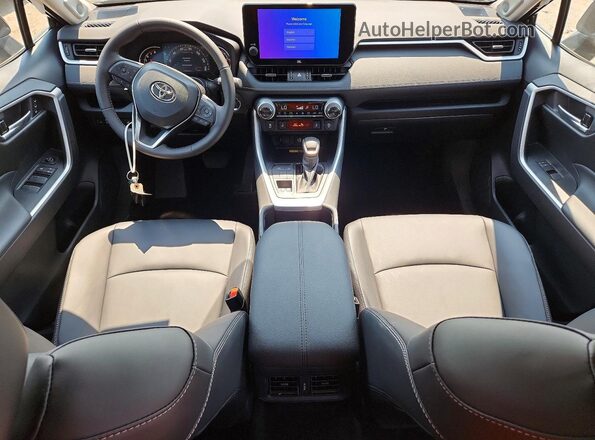 2T3A1RFV7SW625339 2025 TOYOTA RAV4 Black Вид панелі приладів