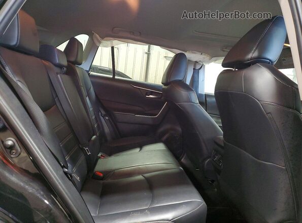 2T3A1RFV9LW106858 2020 TOYOTA RAV4 Black უკანა სალონის ხედი