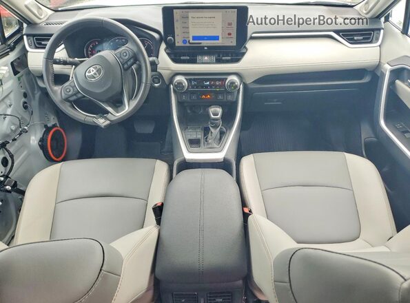2T3A1RFV9SW529812 2025 TOYOTA RAV4 White Առջևի վահանակի տեսք