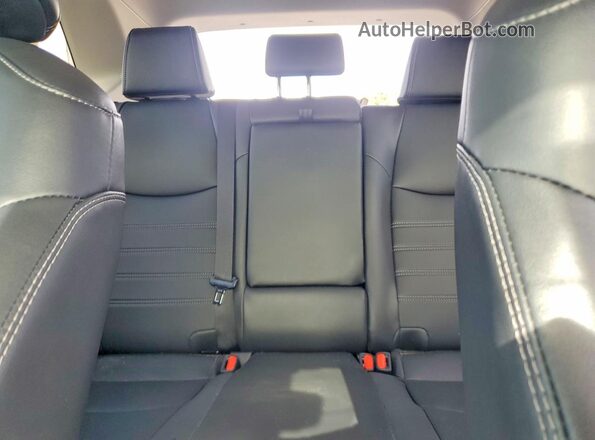 2T3A1RFV9SW557514 2025 TOYOTA RAV4 Белый Вид задних сидений