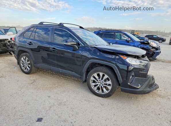 2T3A1RFVXMC186156 2021 TOYOTA RAV4 Black Передня права чверть