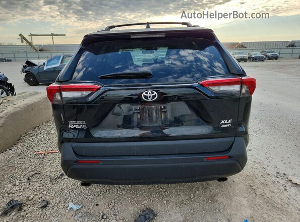 2T3A1RFVXMC186156 2021 TOYOTA RAV4 Black Вид ззаду