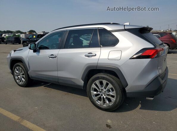 2T3A1RFVXRC400148 2024 TOYOTA RAV4 Silver Задня ліва чверть