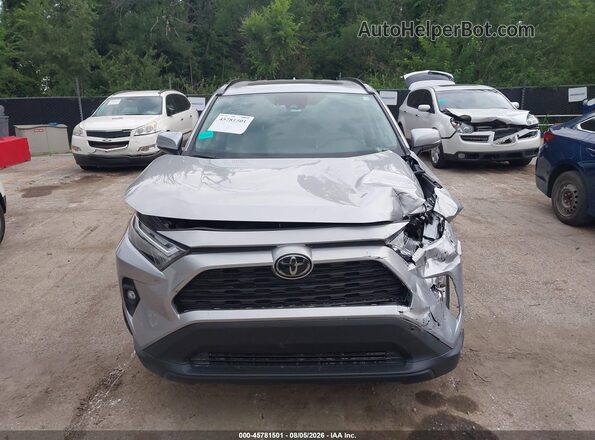 2T3A1RFVXRC459071 2024 TOYOTA RAV4 Silver უკანა სალონის ხედი