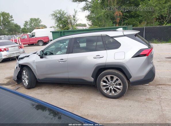 2T3A1RFVXRC459071 2024 TOYOTA RAV4 Silver 