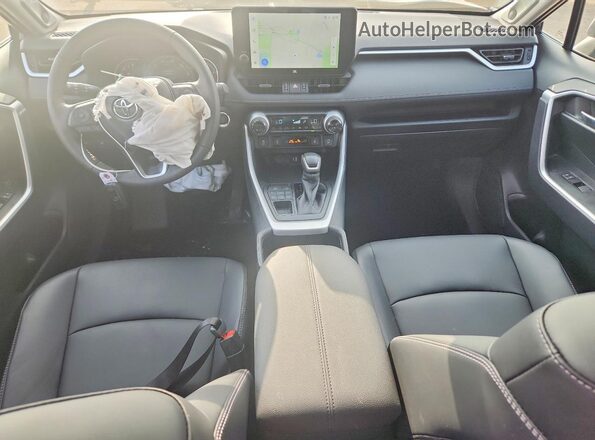 2T3A1RFVXSC549990 2025 TOYOTA RAV4 Серебряный Вид панели приборов