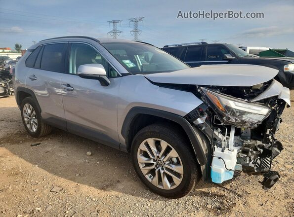 2T3A1RFVXSC549990 2025 TOYOTA RAV4 Серебряный Передняя правая четверть