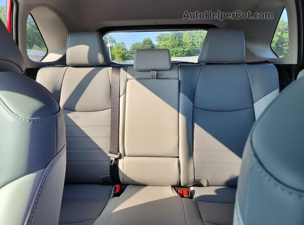 2T3B6RFV2RW074236 2024 TOYOTA RAV4 Красный Вид задних сидений