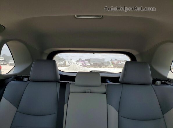 2T3B6RFV3MW020386 2021 TOYOTA RAV4 Silver Rear seats view