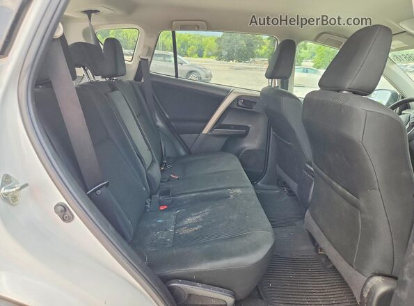 2T3BFREV0JW748941 2018 TOYOTA RAV4 White Rear interior view