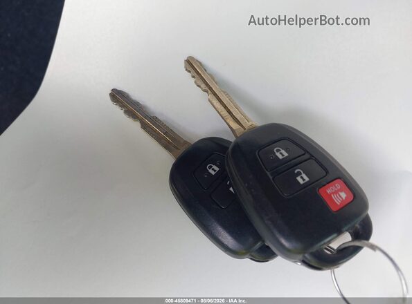 2T3BFREV1HW592113 2017 TOYOTA RAV4 Серый Вид панели приборов