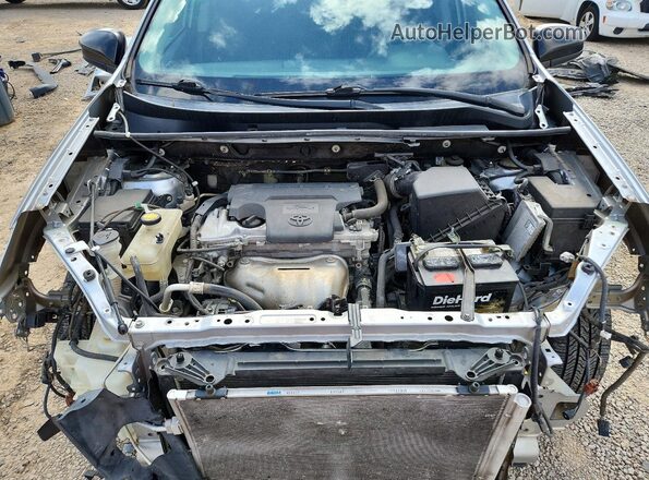 2T3BFREV2GW520450 2016 TOYOTA RAV4 Silver Vista del compartimento del motor