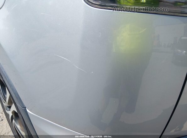2T3BFREV3GW483697 2016 TOYOTA RAV4 Silver Դիմացի տեսք