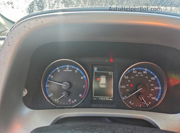 2T3BFREV3JW711818 2018 TOYOTA RAV4 Maroon Instrument cluster view