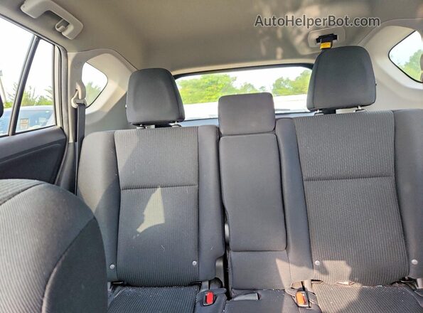 2T3BFREV4HW638842 2017 TOYOTA RAV4 Silver Vista de los asientos traseros
