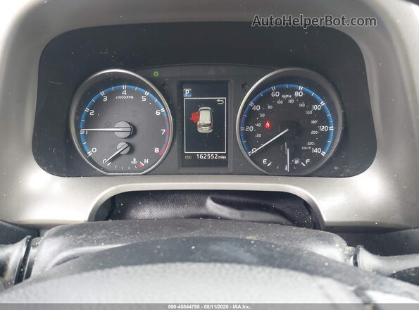 2T3BFREV4JW810566 2018 TOYOTA RAV4 Красный Вид задних сидений
