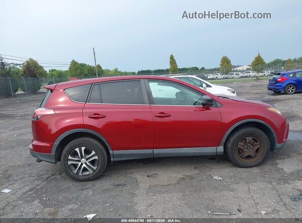 2T3BFREV4JW810566 2018 TOYOTA RAV4 Красный Вид задней части салона