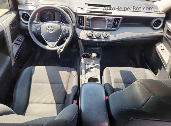 2T3BFREV5HW566100 2017 TOYOTA RAV4 Silver Вид панелі приладів
