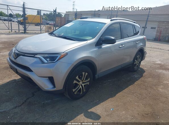 2T3BFREV5HW659294 2017 TOYOTA RAV4 Silver Przód lewy