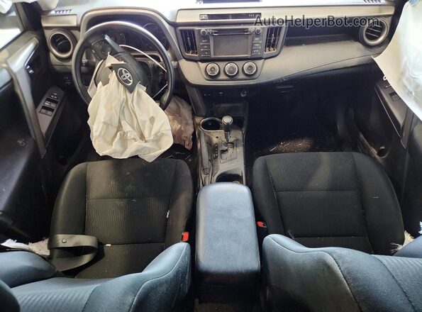 2T3BFREV6JW747079 2018 TOYOTA RAV4 White Vista del salpicadero