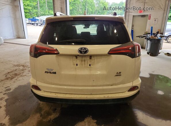 2T3BFREV6JW747079 2018 TOYOTA RAV4 White Vista trasera