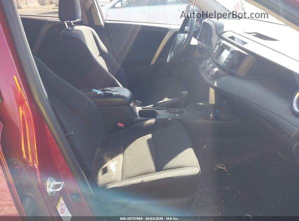 2T3BFREV6JW781202 2018 TOYOTA RAV4 Red Widok wnętrza z przodu