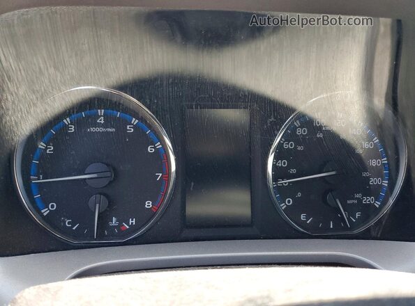 2T3BFREV8JW778026 2018 TOYOTA RAV4 Gray Widok zestawu wskaźników