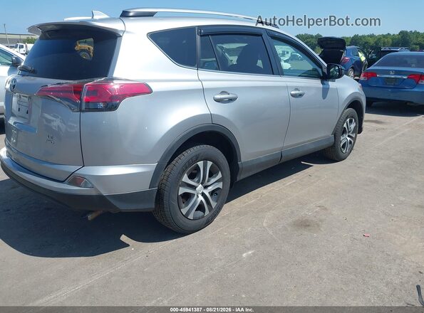 2T3BFREV9HW659475 2017 TOYOTA RAV4 Silver უკანა მარჯვენა