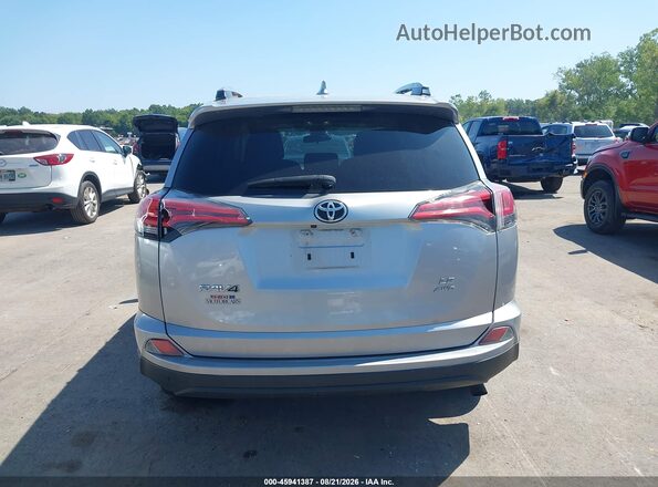 2T3BFREV9HW659475 2017 TOYOTA RAV4 Silver 