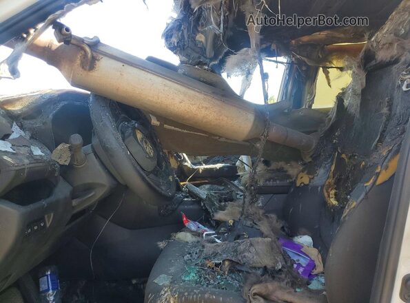 2T3BWRFV2NW146692 2022 TOYOTA RAV4 Белый Вид салона спереди