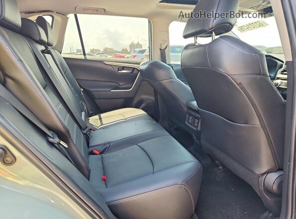 2T3C1RFV0PW292966 2023 TOYOTA RAV4 Green უკანა სალონის ხედი