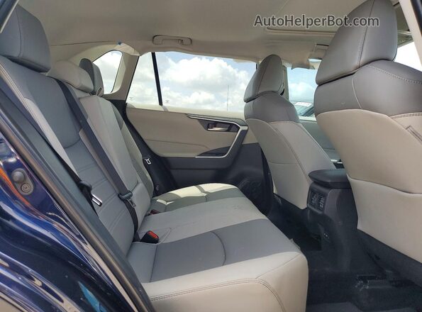 2T3C1RFV1SW433441 2025 TOYOTA RAV4 Синий Вид задней части салона