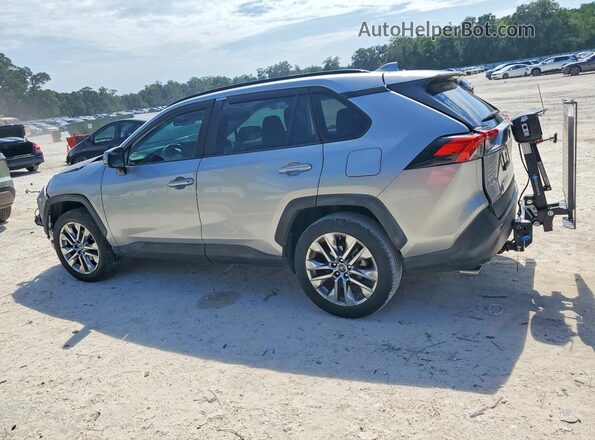 2T3C1RFV2LC053446 2020 TOYOTA RAV4 Silver Tył lewy