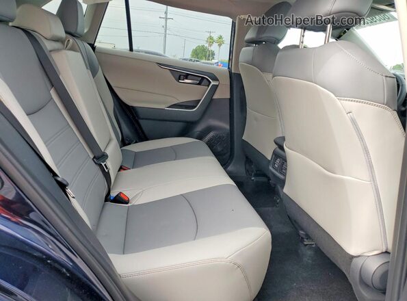 2T3C1RFV2SW425669 2025 TOYOTA RAV4 Blue უკანა სალონის ხედი